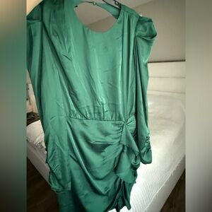 ASTR Deep Green Garment